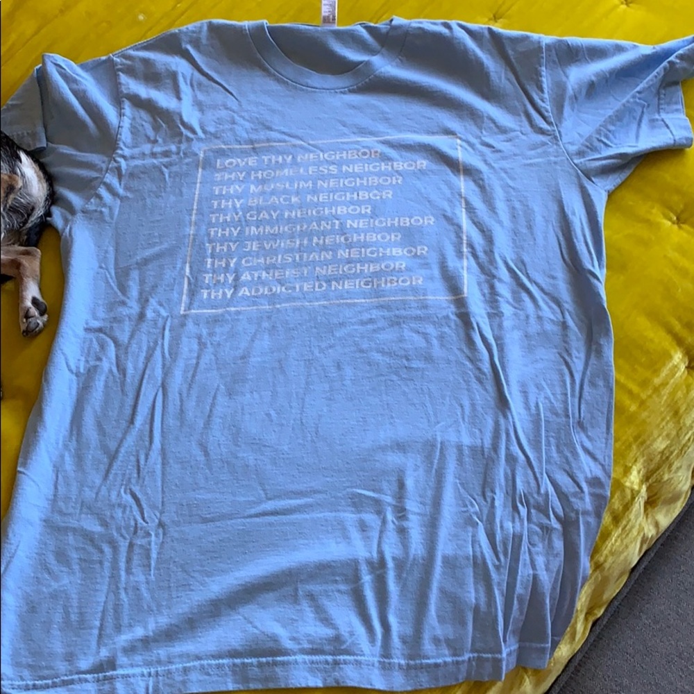 ❤️☮️Appropriate Tee for Right Now! ❤️☮️